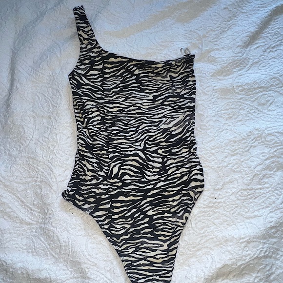 Body suit - Picture 1 of 1